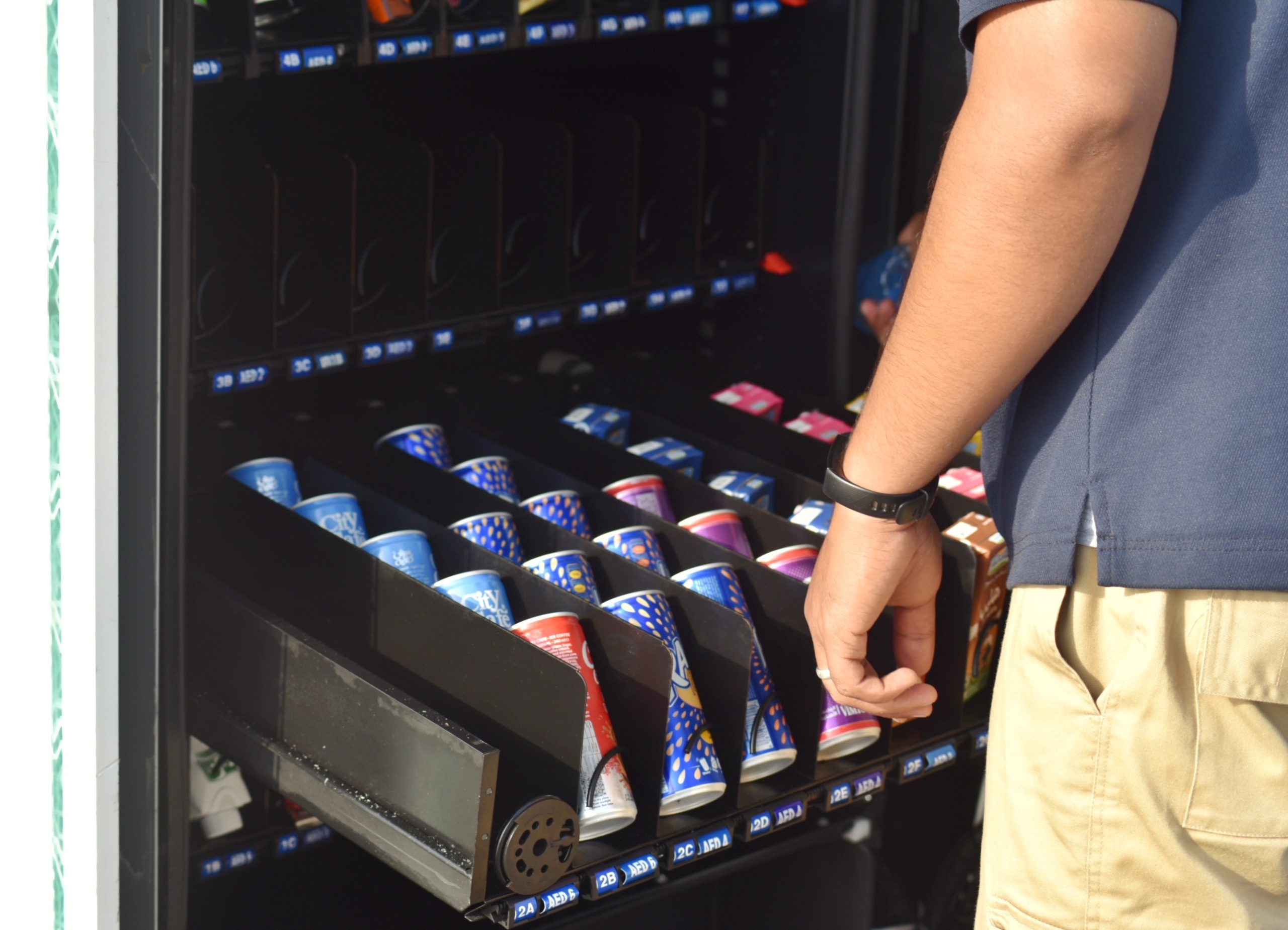 What to Expect During Your First Vending Machine Installation